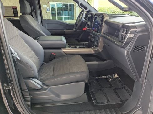 Used 2025 Ford F150 STX w/ Equipment Group 201A FX4 AWD/4WD image 18