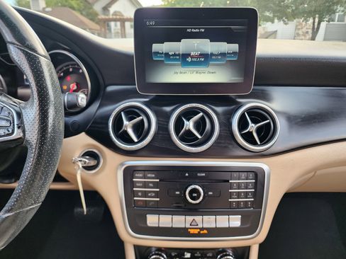 Used 2017 Mercedes-Benz CLA 250 CLA 250 Coupe image 24