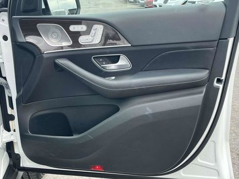 Used 2024 Mercedes-Benz GLE 350 GLE 350 w/ 3rd Row Seat Package image 28