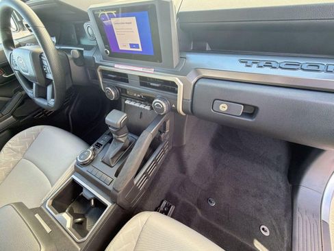 New 2026 Toyota Tacoma SR5 AWD/4WD image 33