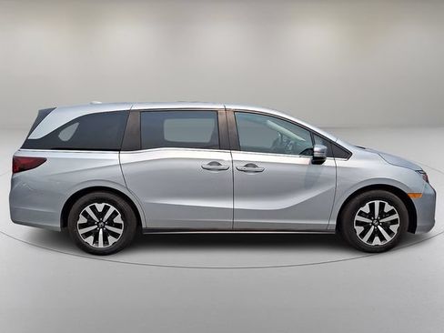 Used 2025 Honda Odyssey EX-L image 12