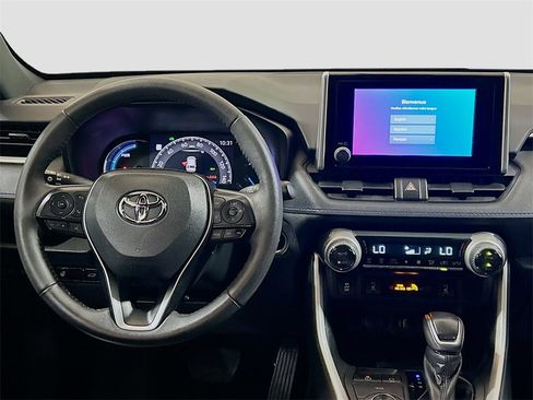 Used 2023 Toyota RAV4 SE image 20