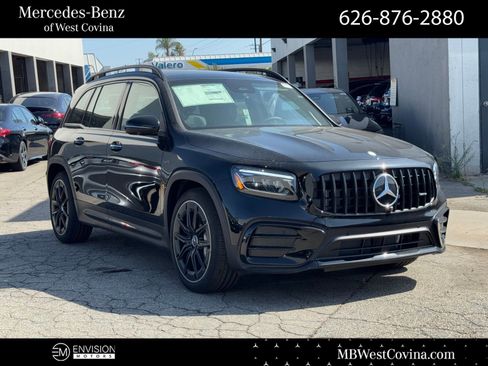 New 2025 Mercedes-Benz GLB 35 AMG 4MATIC image 1