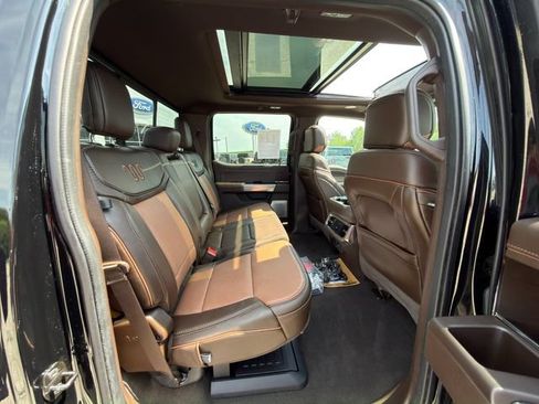 Used 2023 Ford F350 King Ranch AWD/4WD image 11