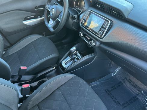 Used 2020 Nissan Kicks SV image 16