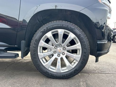 Used 2022 Chevrolet Silverado 1500 High Country AWD/4WD image 13