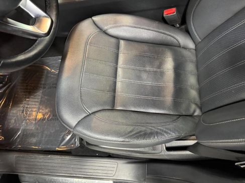 Used 2018 Mercedes-Benz GLE 350 4MATIC image 23