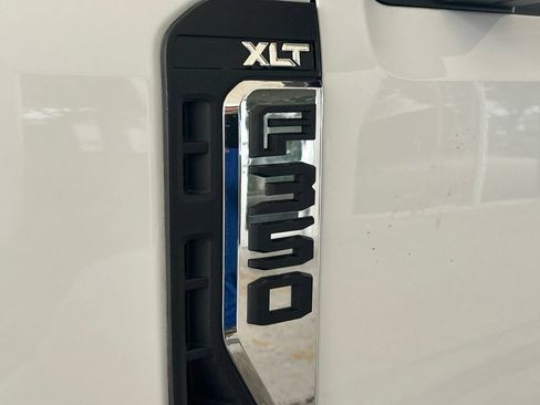Used 2024 Ford F350 XLT AWD/4WD image 14