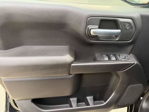 Used 2021 Chevrolet Silverado 1500 Custom RWD image 7