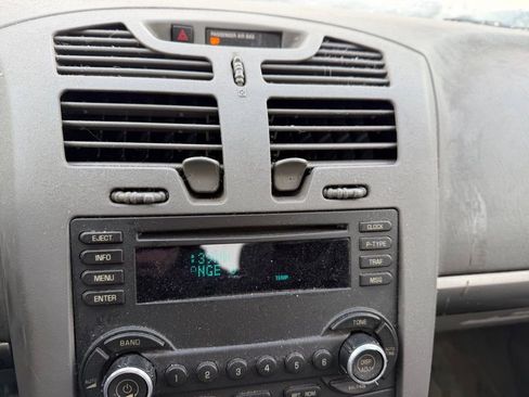 Used 2007 Chevrolet Malibu LT image 19