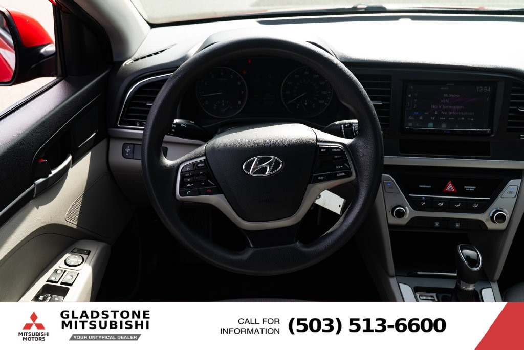 Used 2018 Hyundai Elantra SE FWD image 11