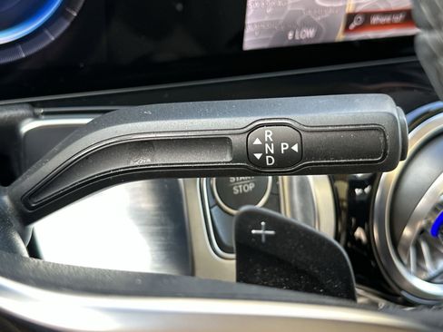 Used 2023 Mercedes-Benz EQB 250+ image 21