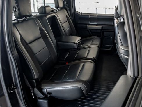 Used 2019 Ford F150 Raptor w/ Equipment Group 802A Luxury image 33