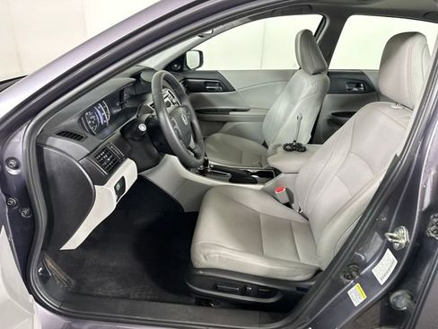 Used 2015 Honda Accord EX-L image 11