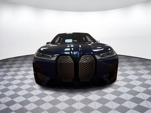 Certified 2023 BMW iX xDrive50 w/ Premium Package image 5