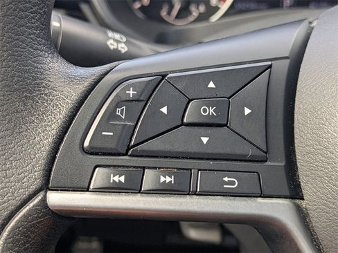 Used 2023 Nissan Altima 2.5 SV image 24