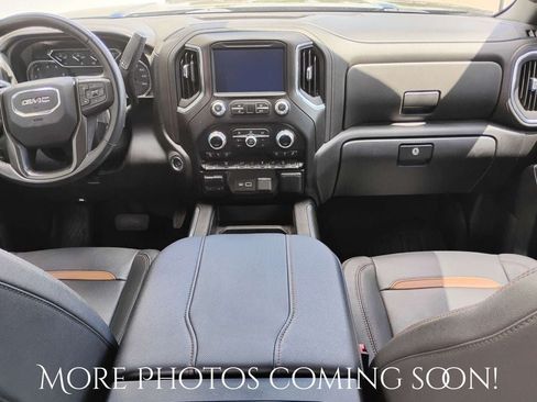 Used 2023 GMC Sierra 2500 AT4 AWD/4WD image 4