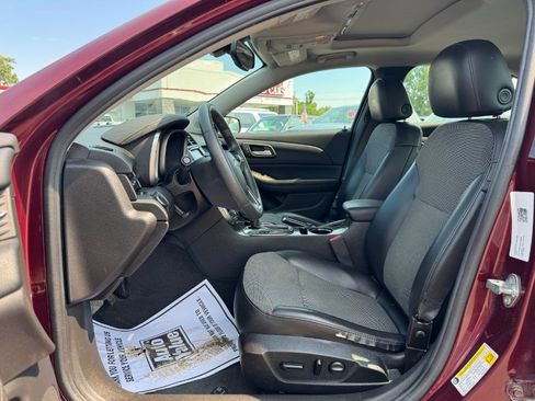 Used 2015 Chevrolet Malibu LT FWD image 15