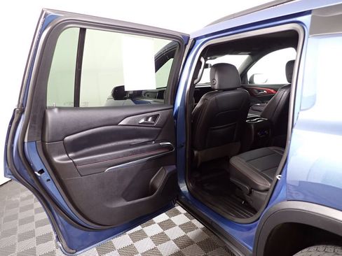 Used 2025 Chevrolet Traverse Z71 w/ Driver Confidence Package AWD/4WD image 34