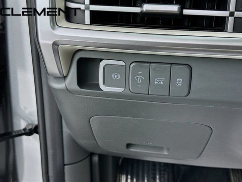 Certified 2025 Hyundai Santa Fe SEL FWD image 13