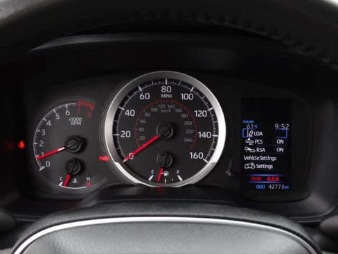 Certified 2022 Toyota Corolla SE image 24