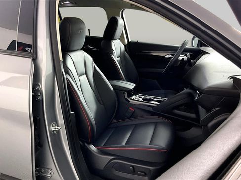 Used 2023 Buick Envision Essence w/ Sport Touring Package AWD/4WD image 9