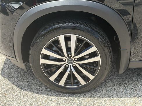 Used 2025 Nissan Pathfinder Platinum w/ Cargo Package FWD image 22