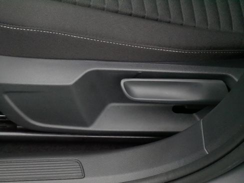 Certified 2026 Volkswagen Jetta S FWD image 20