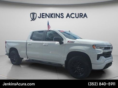 Used 2023 Chevrolet Silverado 1500 RST image 1