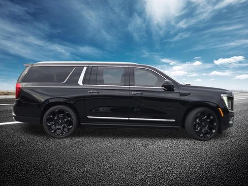 New 2026 GMC Yukon XL Denali w/ Denali Reserve Package AWD/4WD image 24