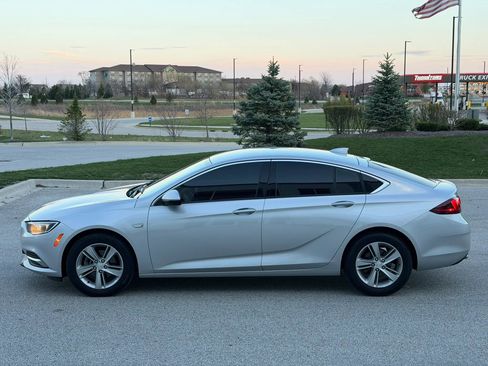 Used 2018 Buick Regal Preferred FWD image 8
