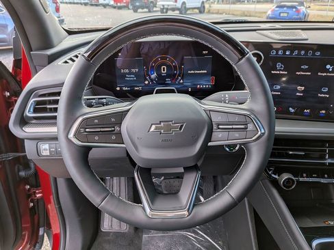 New 2025 Chevrolet Traverse LT w/ Enhanced Driving Package AWD/4WD image 14