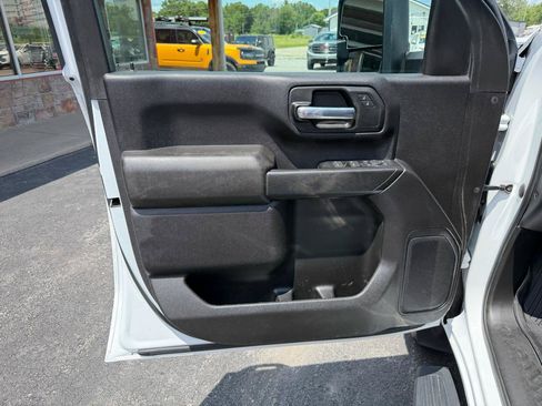 Used 2024 GMC Sierra 2500 Pro AWD/4WD image 12