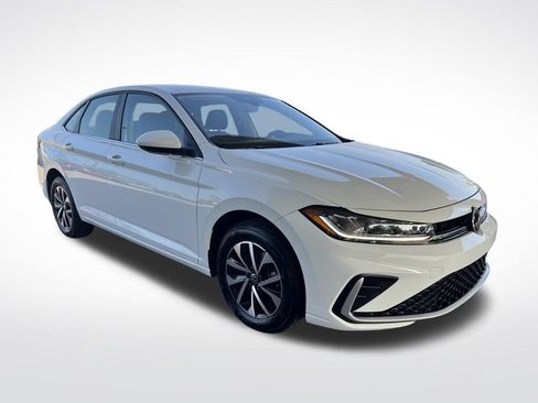 Used 2025 Volkswagen Jetta S FWD image 3