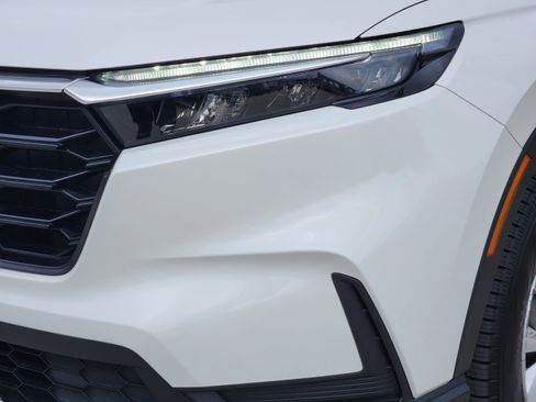 Certified 2024 Honda CR-V LX image 9