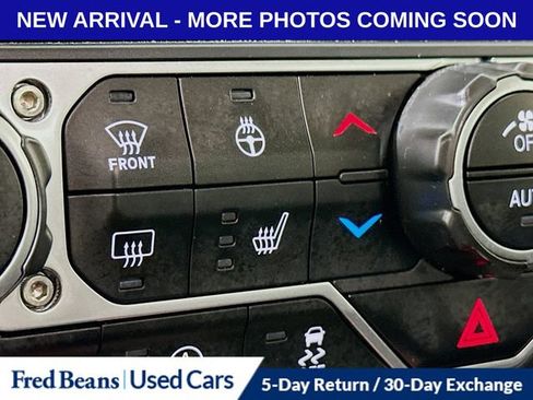 Used 2021 Jeep Gladiator Mojave AWD/4WD image 27