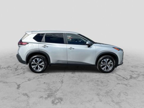 Used 2023 Nissan Rogue SV AWD/4WD image 9