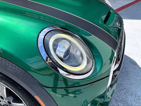 Used 2019 MINI Cooper S image 30