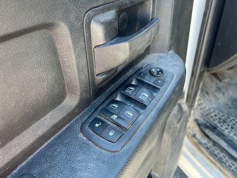 Used 2021 RAM 3500 Tradesman w/ Chrome Appearance Group AWD/4WD image 11