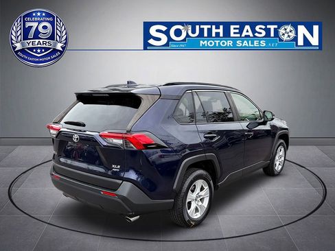 Used 2019 Toyota RAV4 XLE w/ Convenience Package AWD/4WD image 6