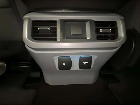 Used 2024 Ford F150 XLT w/ Mobile Office Package image 14