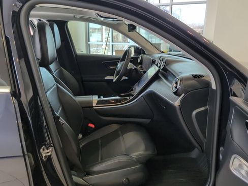 Used 2023 Mercedes-Benz GLC 300 4MATIC image 57