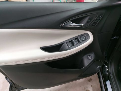 Used 2024 Buick Encore GX Avenir w/ Avenir Technology Package FWD image 30