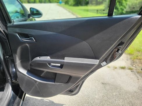 Used 2017 Chevrolet Sonic LT image 14