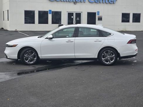 Used 2024 Honda Accord EX image 7