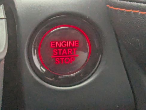 Used 2025 Honda HR-V Sport image 27