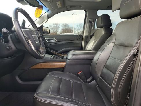 Used 2020 GMC Yukon XL Denali w/ Open Road Package image 20