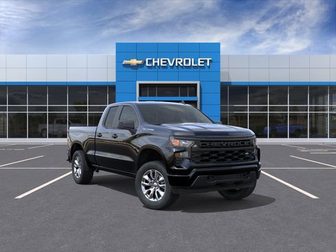 New 2026 Chevrolet Silverado 1500 Custom RWD image 2