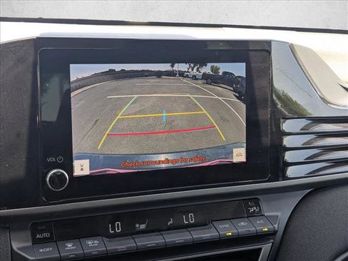 Used 2026 Toyota Corolla LE FWD image 19