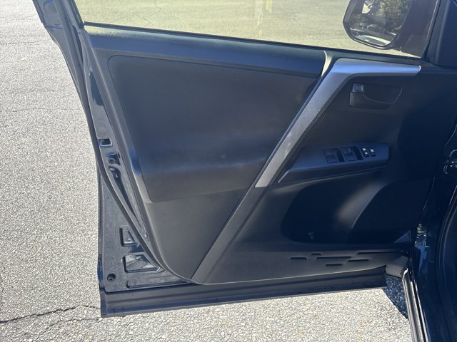 Certified 2017 Toyota RAV4 LE FWD image 10